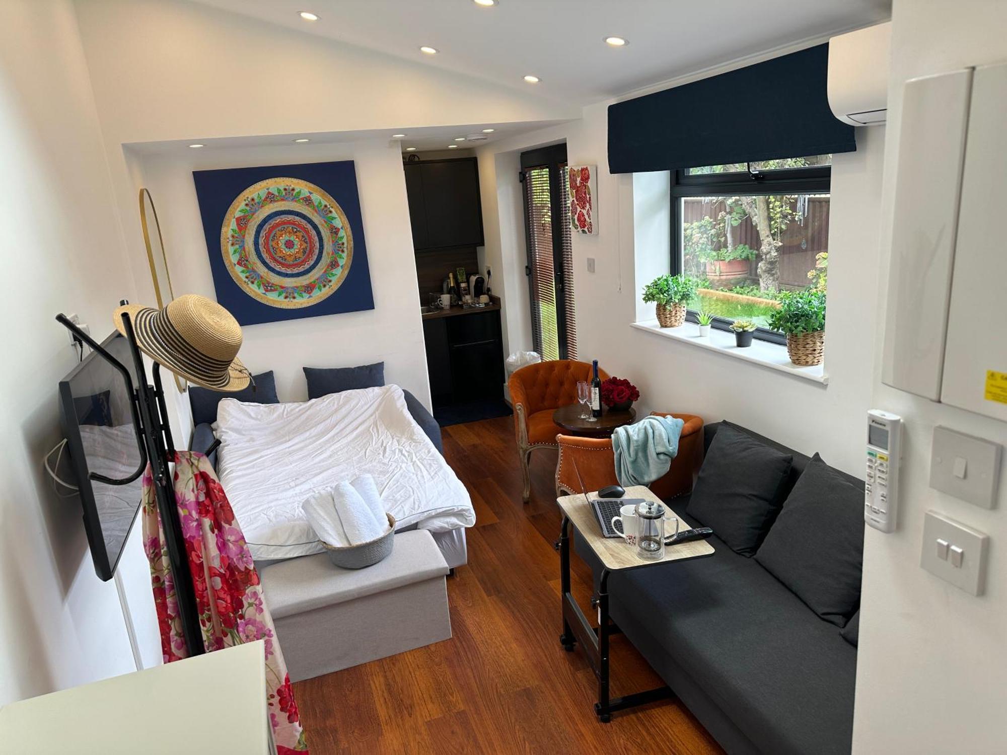 הנדון Bespoke Gallery Guesthouse מראה חיצוני תמונה