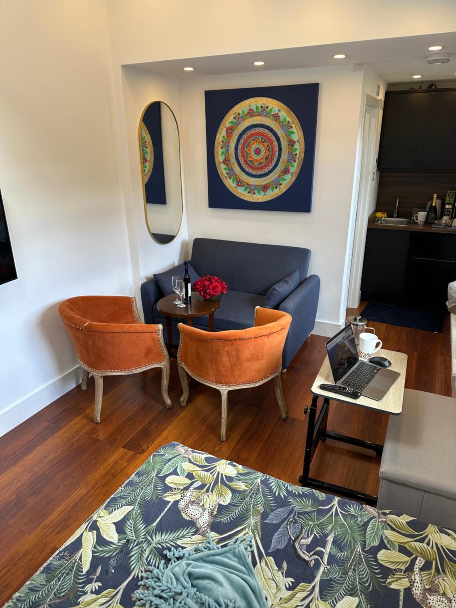 הנדון Bespoke Gallery Guesthouse מראה חיצוני תמונה